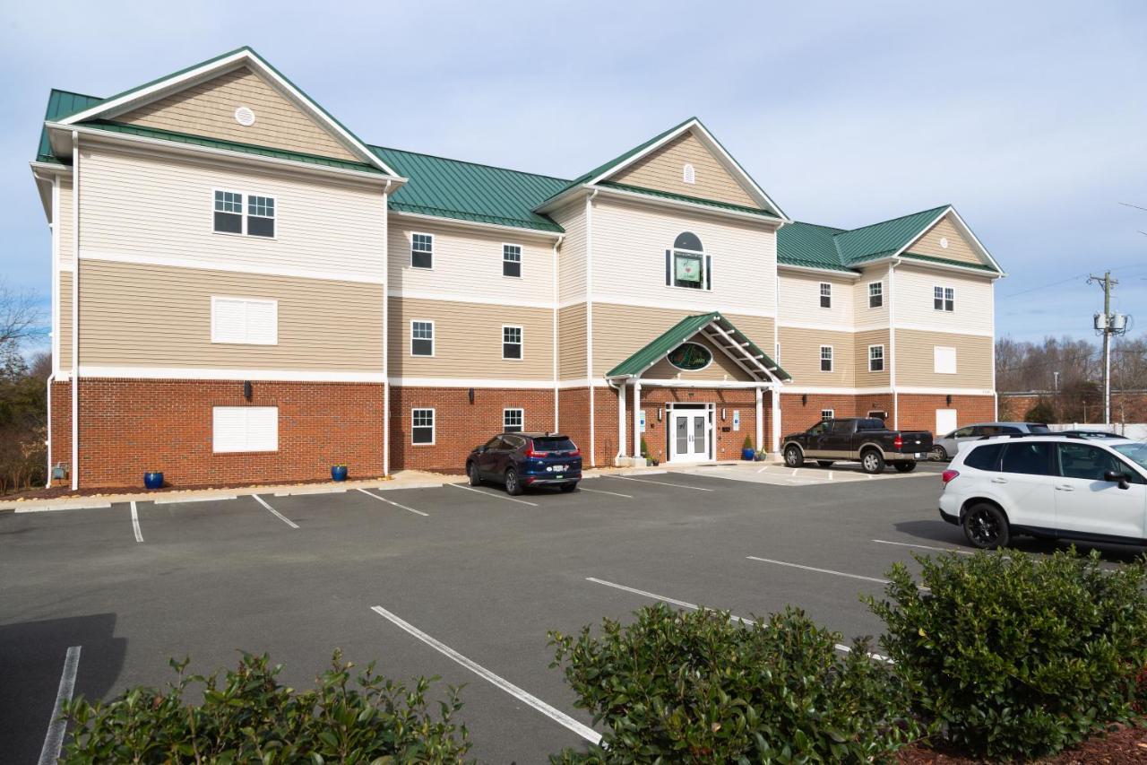 The Acorn Suites Mebane Kültér fotó