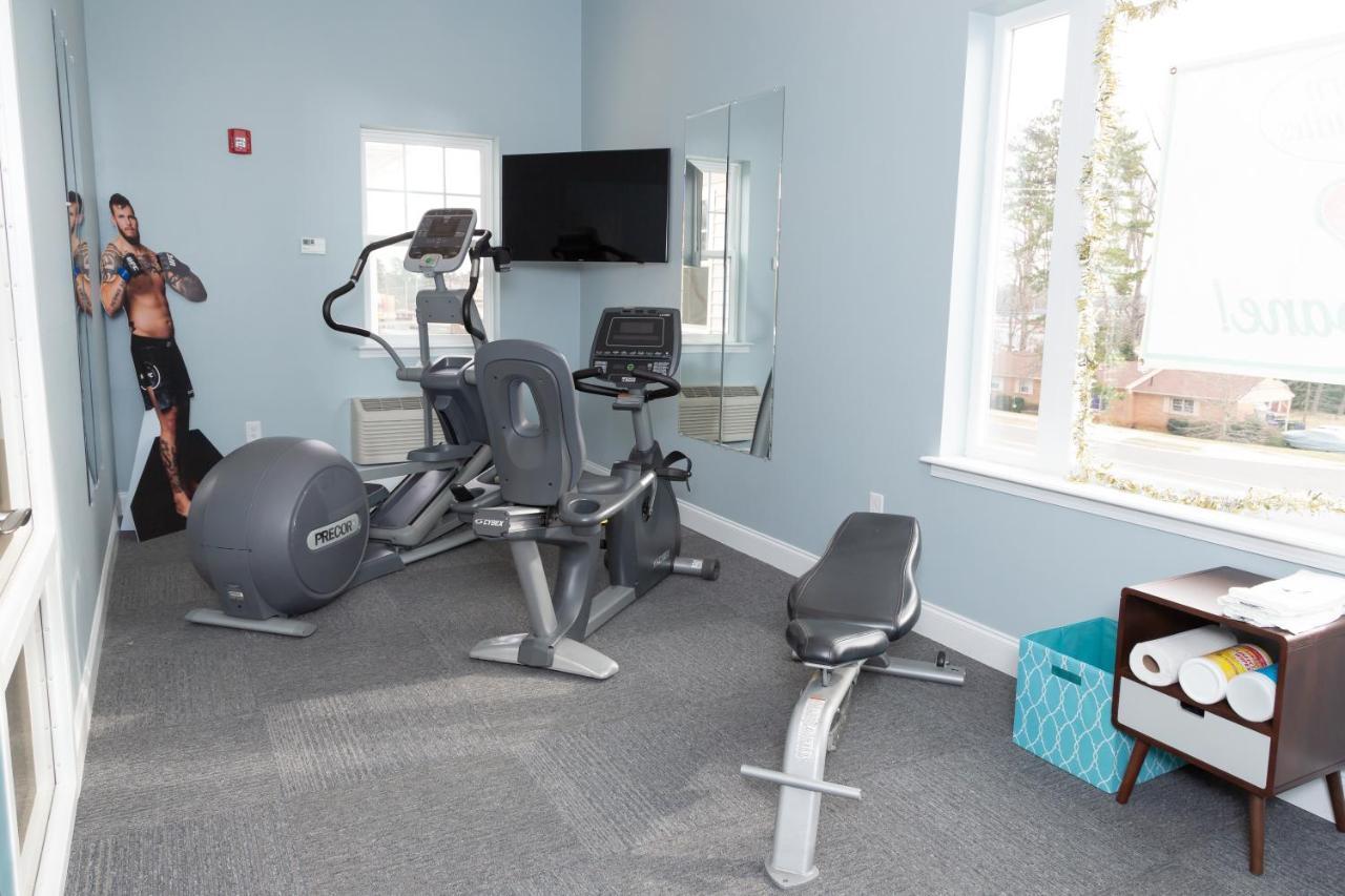 The Acorn Suites Mebane Kültér fotó